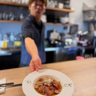 京いたりあんです。 シャイなオーナーは…